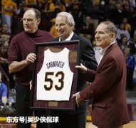 NBAٴجģǰǼ˹87꣬RIP